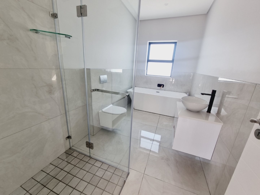 4 Bedroom Property for Sale in Sandown Western Cape